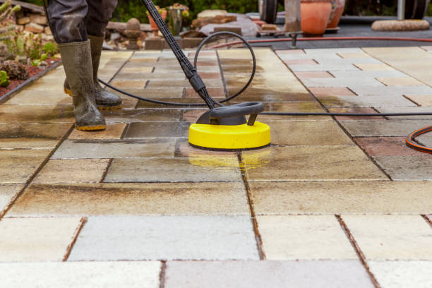 Best Rust Removal  in Lannon, WI